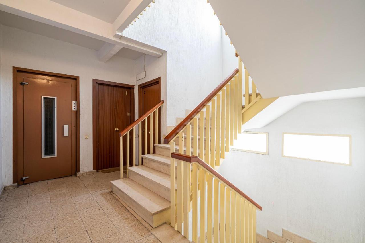 Estudio Con Encanto En Fuencarral — Photos 1